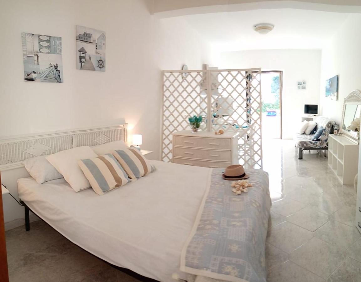 Villa Cristalda Vieste Buitenkant foto